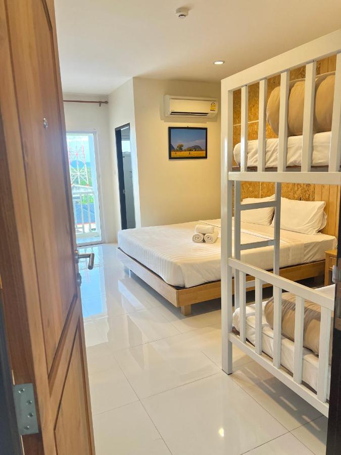 Js Residence Krabi town Extérieur photo