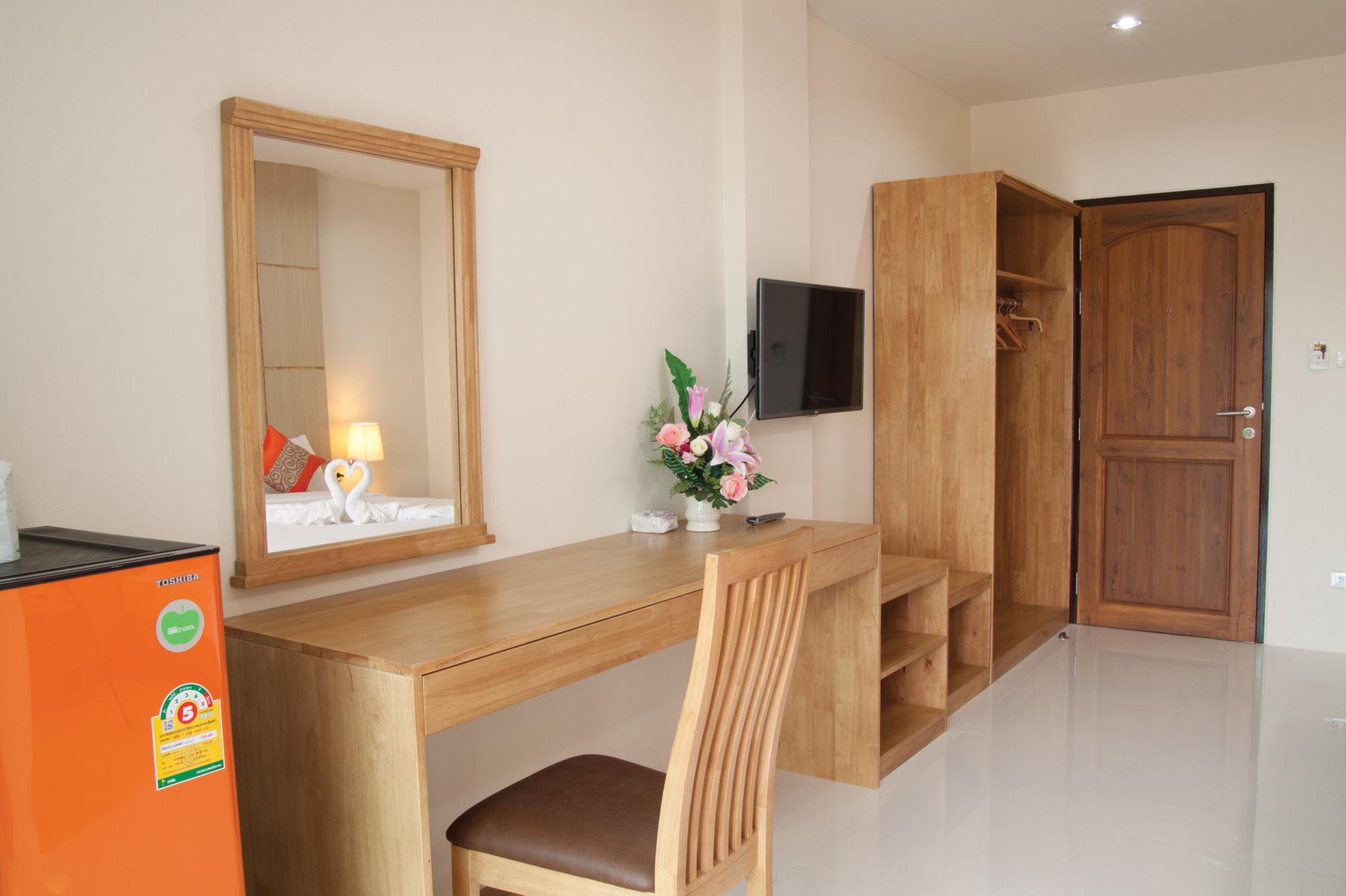 Js Residence Krabi town Extérieur photo